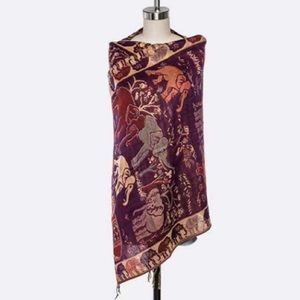 • Elephant Jacquard Scarf •
